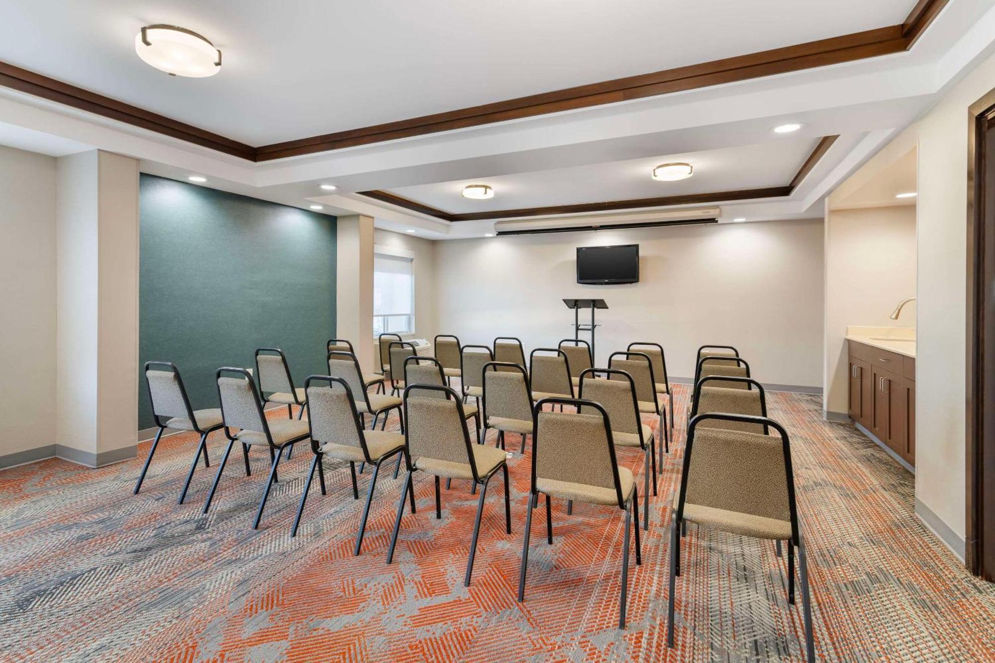 Comfort Inn Airport Μάντσεστερ Εξωτερικό φωτογραφία